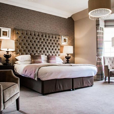 Dumfries Arms Hotel Cumnock Eksteriør bilde