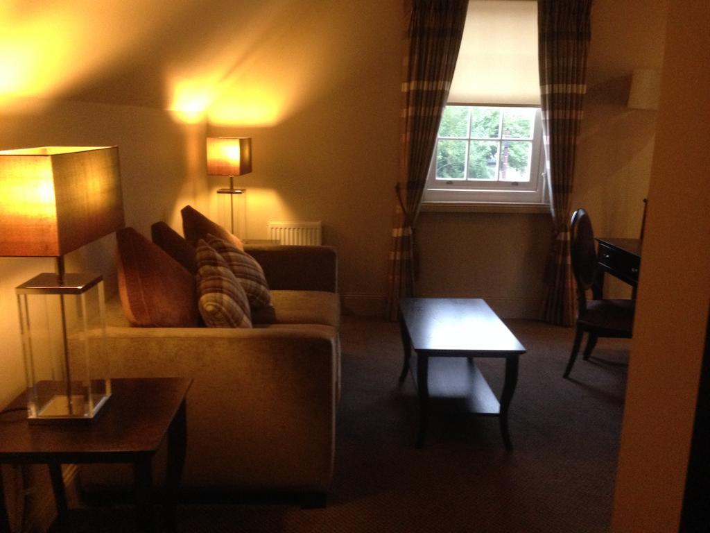 Dumfries Arms Hotel Cumnock Rom bilde